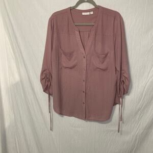 New York & Company Size Extra Large Pink Textured polka Dot Long Sleeved Blouse